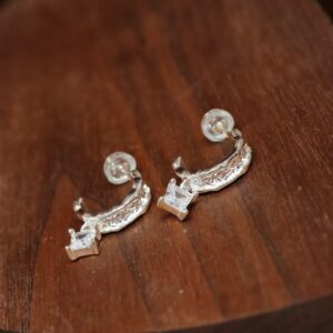 Pure silver C-shaped zircon earrings - Image 7