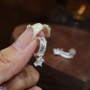 Pure silver C-shaped zircon earrings - Image 8