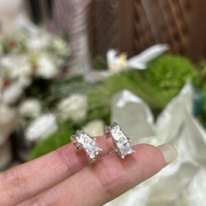 Pure silver C-shaped zircon earrings - Image 16