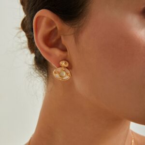 S925 silver vintage gold grape agate white pearl earrings - Image 1