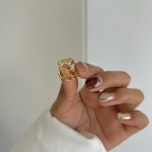 Love-shaped hollow-woven ring - Image 5